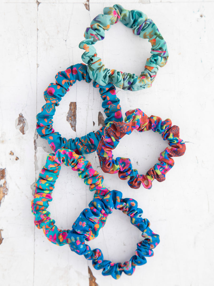 MIXED PRINT SCRUNCHIES - HDBN000019